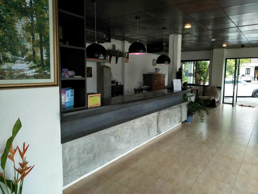 Holiday Park Koh Samui Buitenkant foto