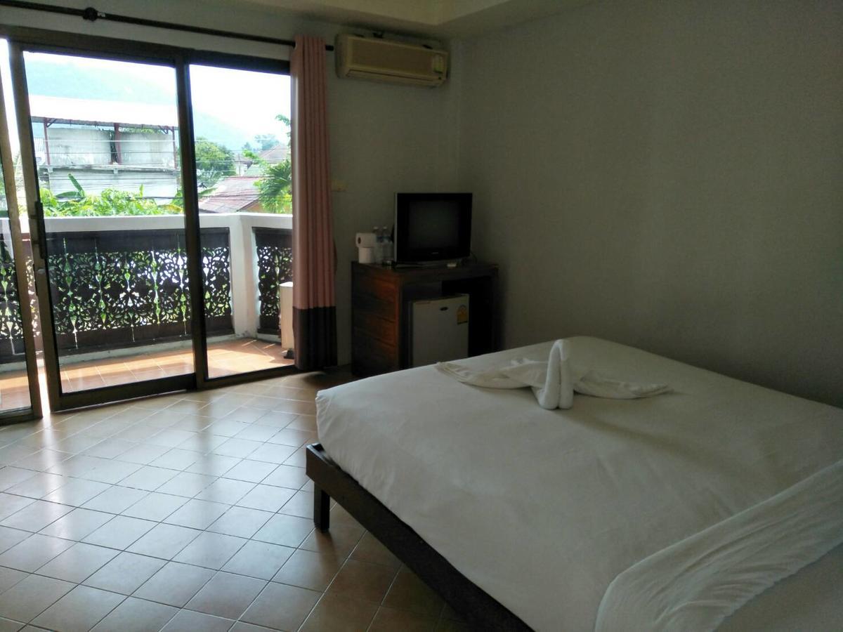 Holiday Park Koh Samui Buitenkant foto